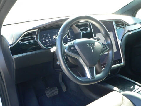 2017 Tesla Model X 75D