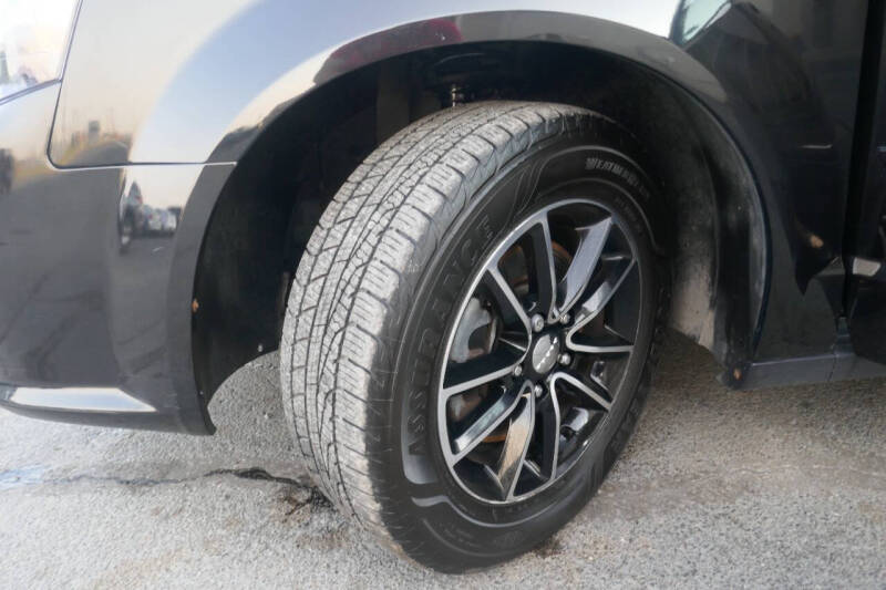 2016 Dodge Grand Caravan R/T