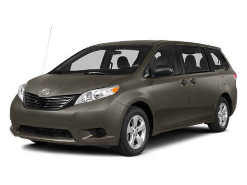 2014 Toyota Sienna XLE 7-Passenger