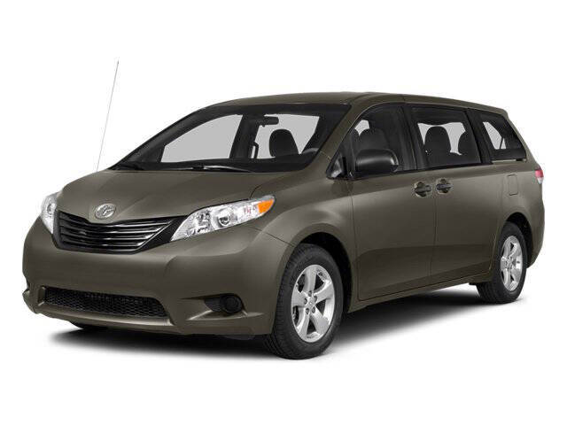 2014 Toyota Sienna XLE 7-Passenger