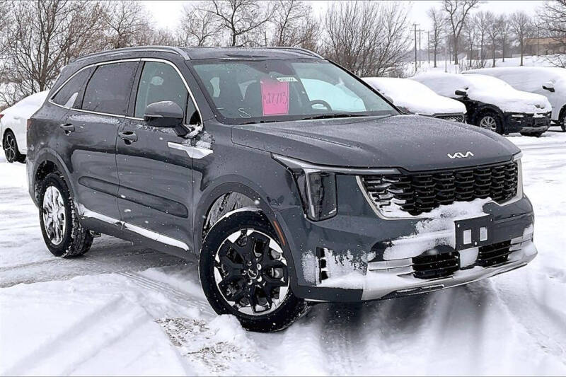 2024 Kia Sorento S's photo