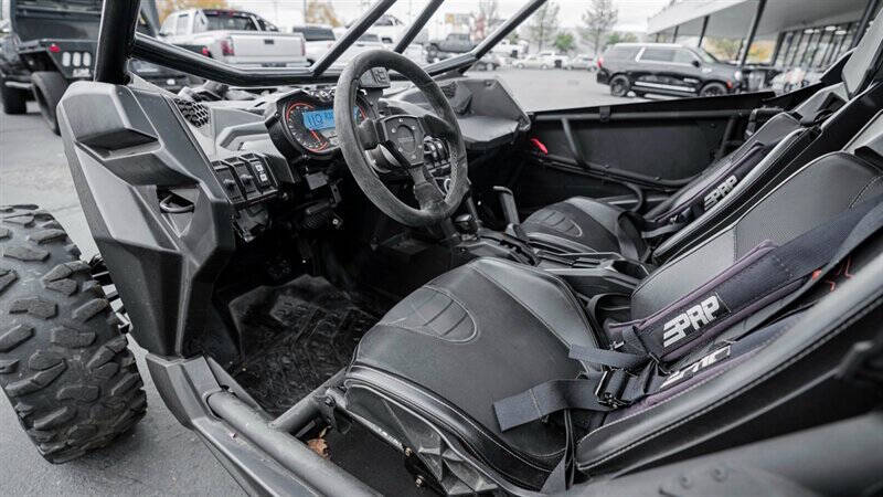 2017 Can-Am Maverick X3