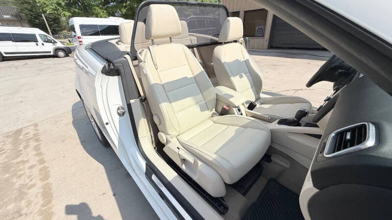 2012 Volkswagen Eos Komfort SULEV