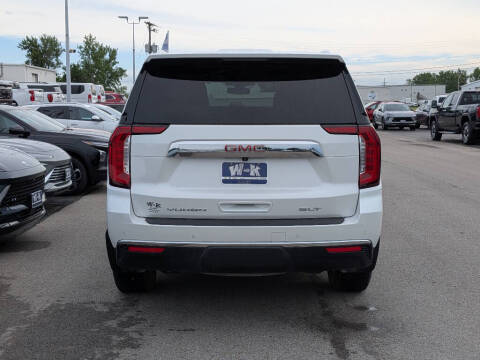 2022 GMC Yukon SLT