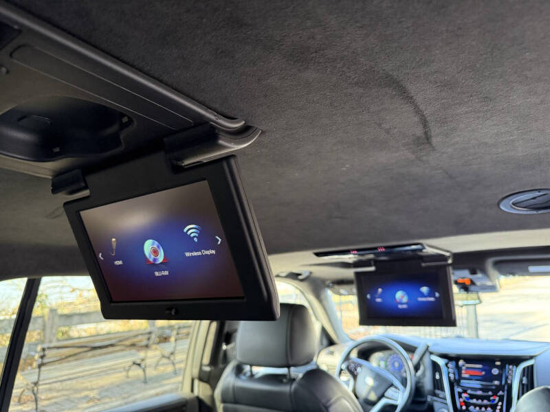 2020 Cadillac Escalade ESV Platinum