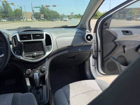 2020 Chevrolet Sonic LT