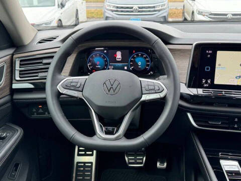 2026 Volkswagen Atlas SEL Premium R-Line 4Motion