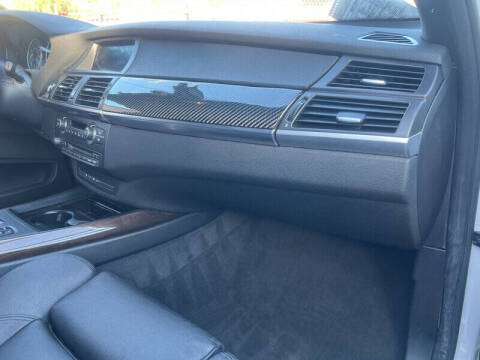 2010 BMW X5 xDrive48i