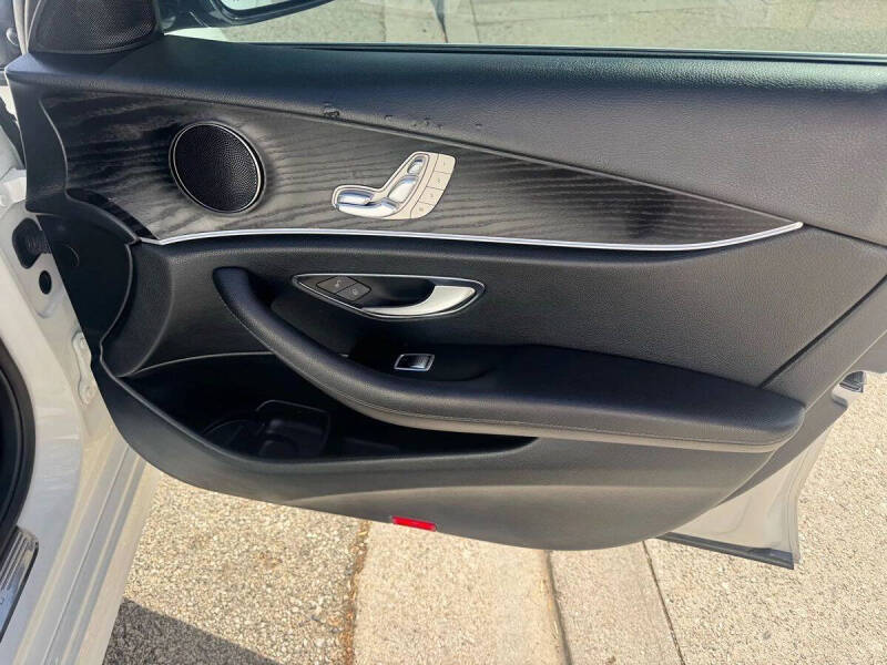 2018 Mercedes-Benz E-Class E 300