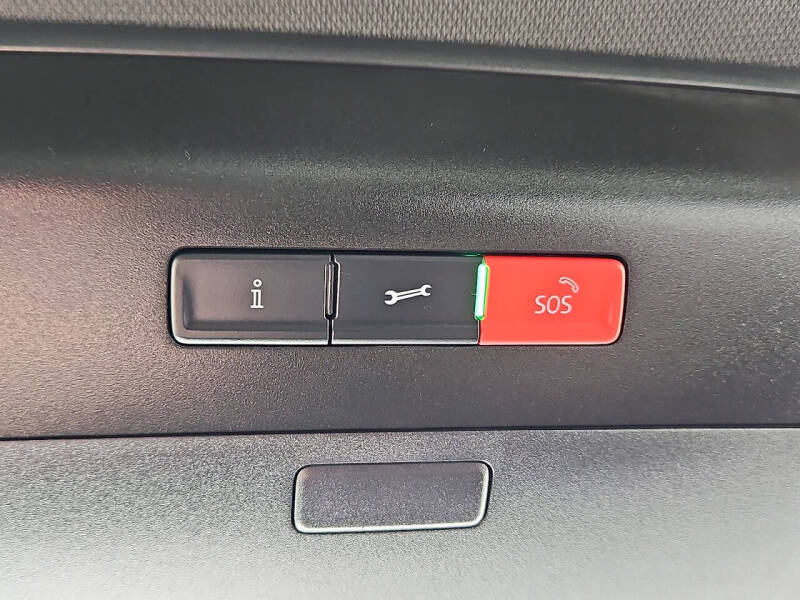 2022 Volkswagen Atlas Cross Sport SE 4Motion