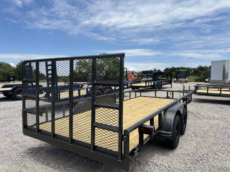2026 Triple R - 83" x 18'  - 4' Gate