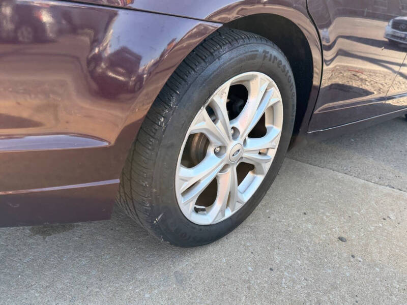 2012 Ford Fusion SE