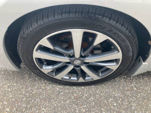 2017 Nissan Altima 2.5 SR