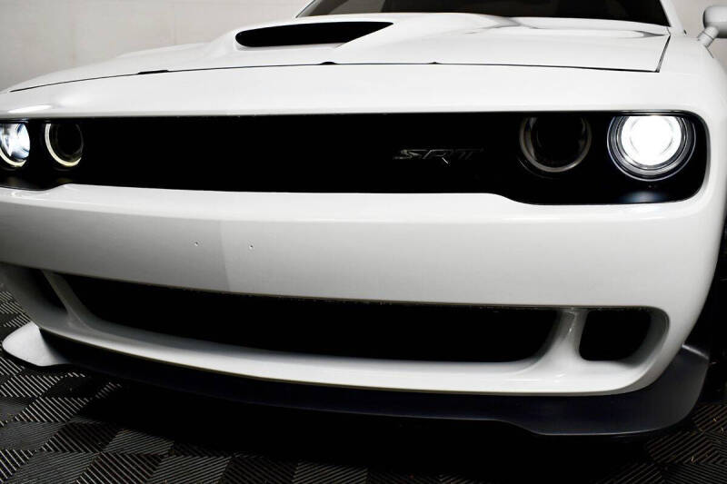 2015 Dodge Challenger SRT Hellcat