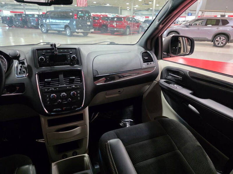 2016 Dodge Grand Caravan SE