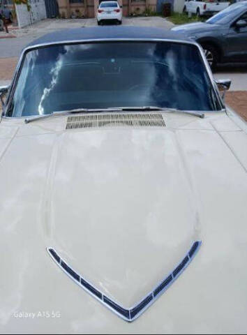 1966 Ford Thunderbird