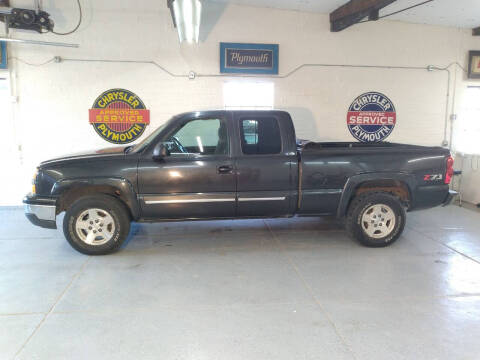 2005 Chevrolet Silverado 1500 for sale at Faw Motor Co - Faws Garage Inc. in Arapahoe NE