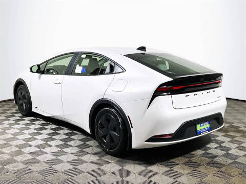 2026 Toyota Prius LE