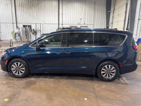 2021 Chrysler Pacifica Hybrid Touring L