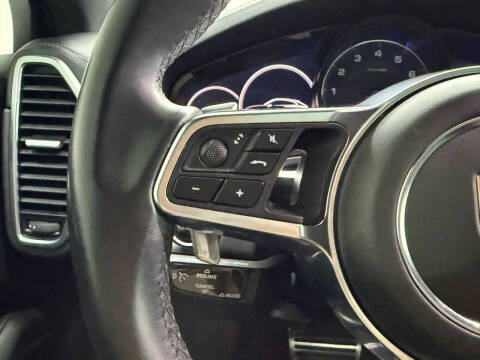 2020 Porsche Cayenne S Coupe