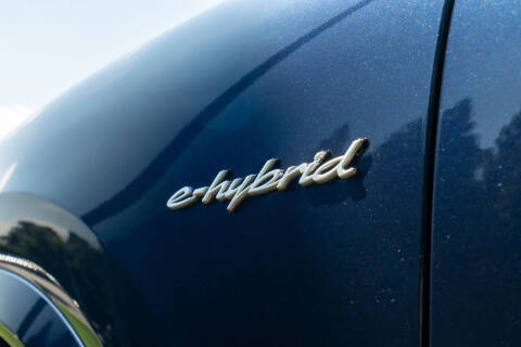 2025 Porsche Cayenne E-Hybrid Coupe