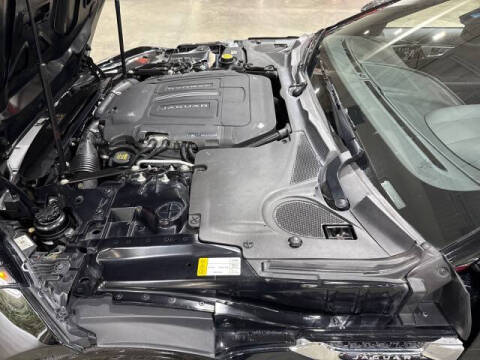 2014 Jaguar F-TYPE V8 S