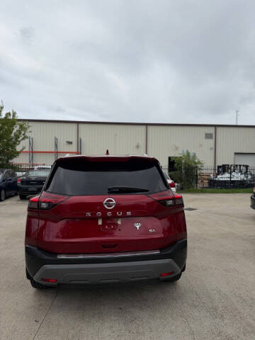 2021 Nissan Rogue SL