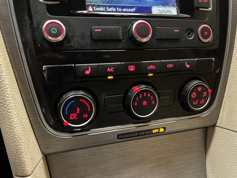 2014 Volkswagen Passat