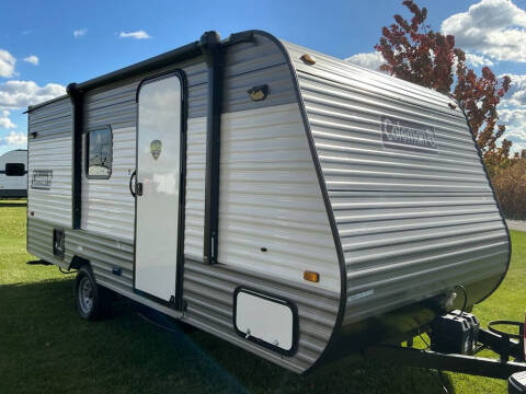 2023 Coleman 17B