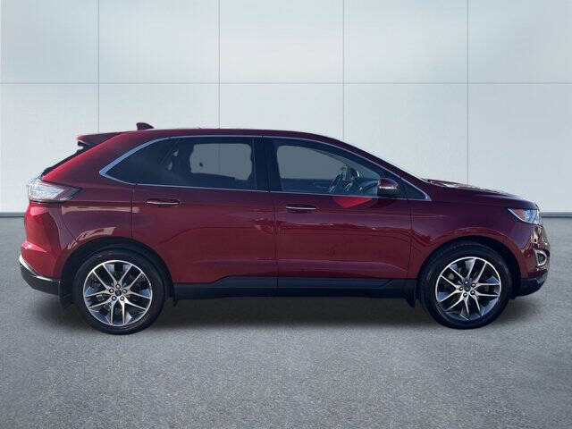 2017 Ford Edge Titanium
