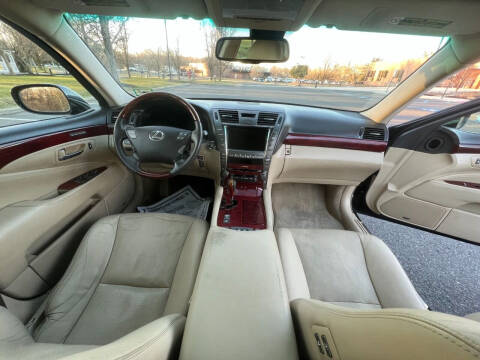 2007 Lexus LS 460