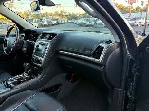 2015 GMC Acadia Denali