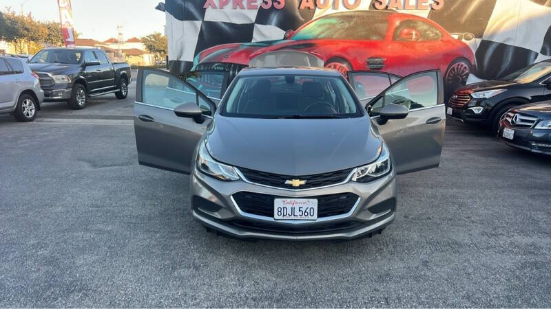 2018 Chevrolet Cruze LT Auto