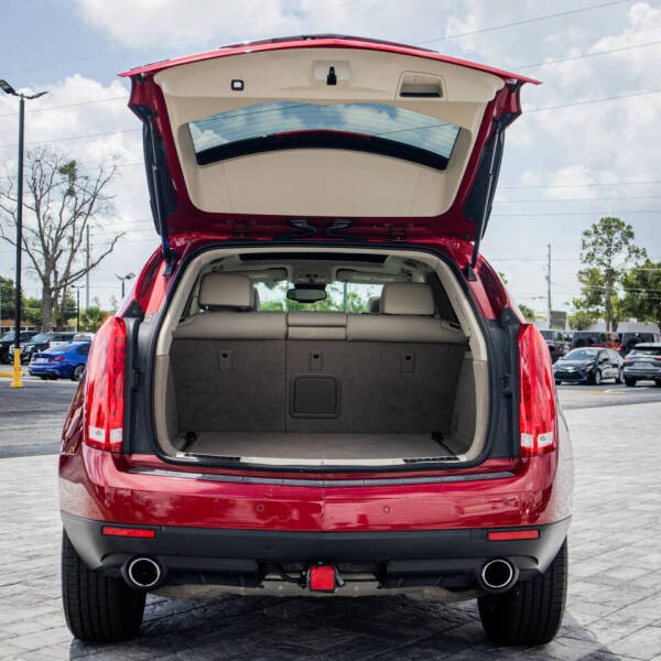 2011 Cadillac SRX Luxury Collection