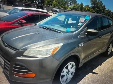 2016 Ford Escape S