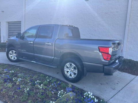 2019 Nissan Titan SV