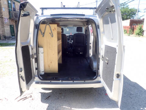 2017 Nissan NV200 SV