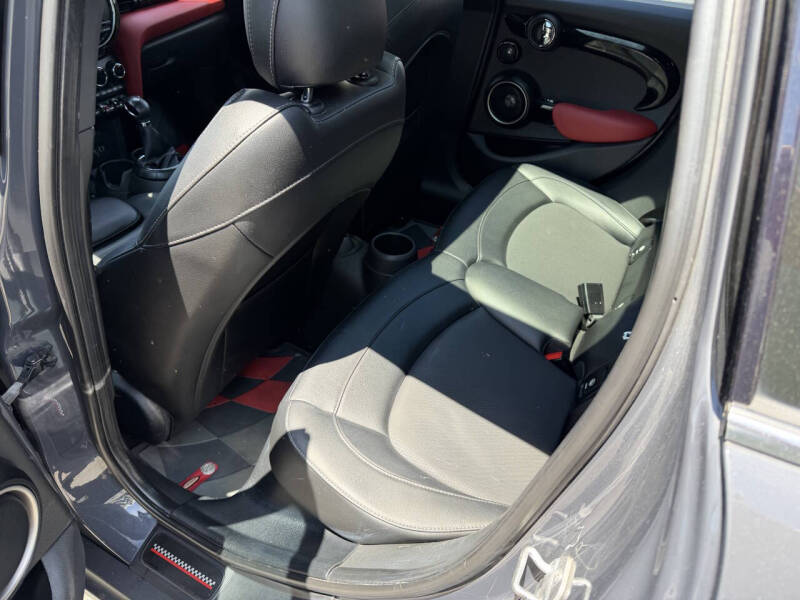 2015 MINI Hardtop 4 Door Cooper S
