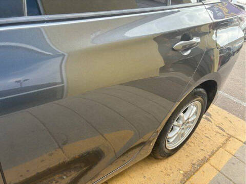 2016 Toyota Prius Two