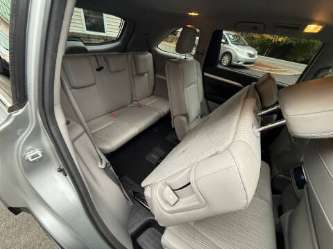 2017 Toyota Highlander LE Plus