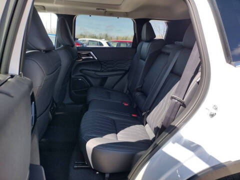 2026 Mitsubishi Outlander SEL