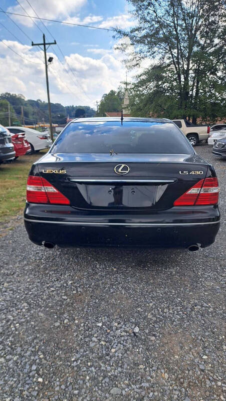 2004 Lexus LS 430