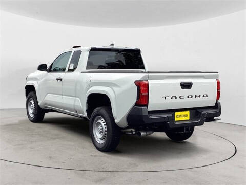 2025 Toyota Tacoma SR