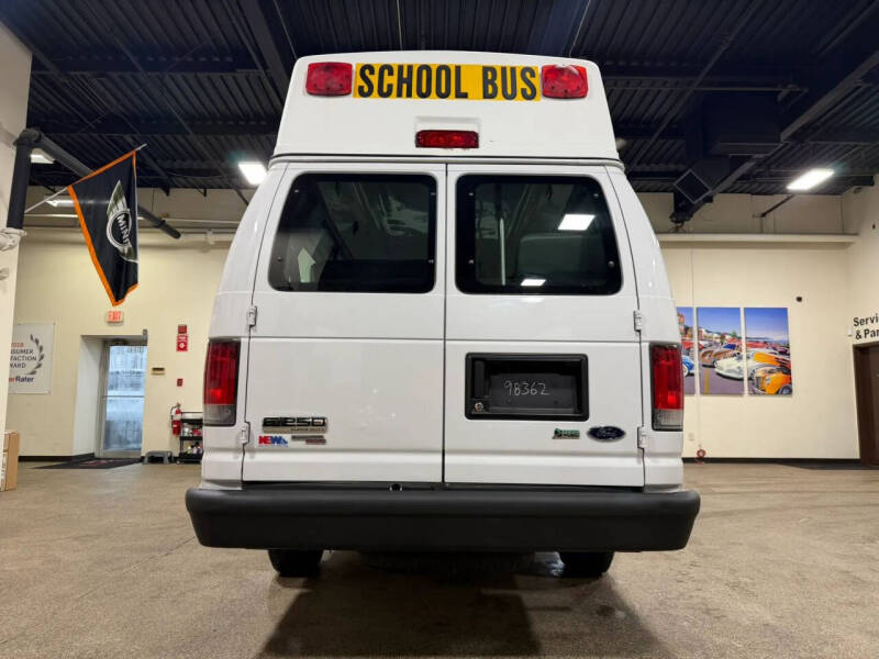 2014 Ford E-Series E-250