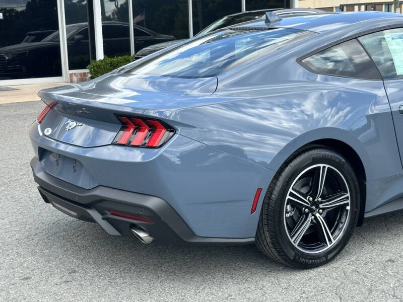 2025 Ford Mustang EcoBoost