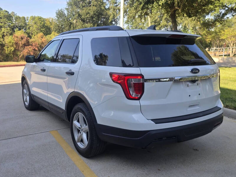 2018 Ford Explorer