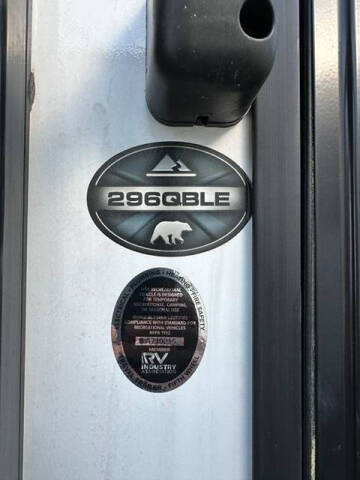 2023 Forest River Surveyor 296QBLE