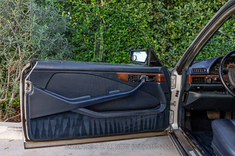 1987 Mercedes-Benz 560-Class 560 SL