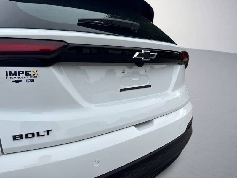 2027 Chevrolet Bolt LT