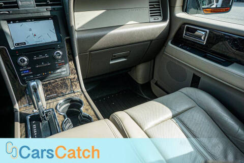 2016 Lincoln Navigator Select